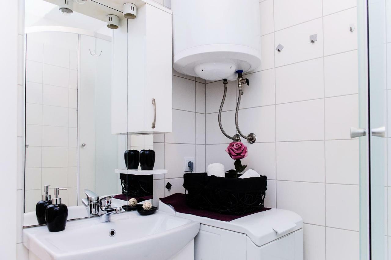 Apartment Peristil Cardo Spalato Esterno foto