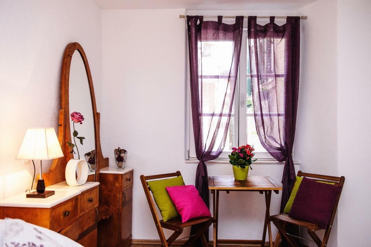 Apartment Peristil Cardo Spalato Esterno foto